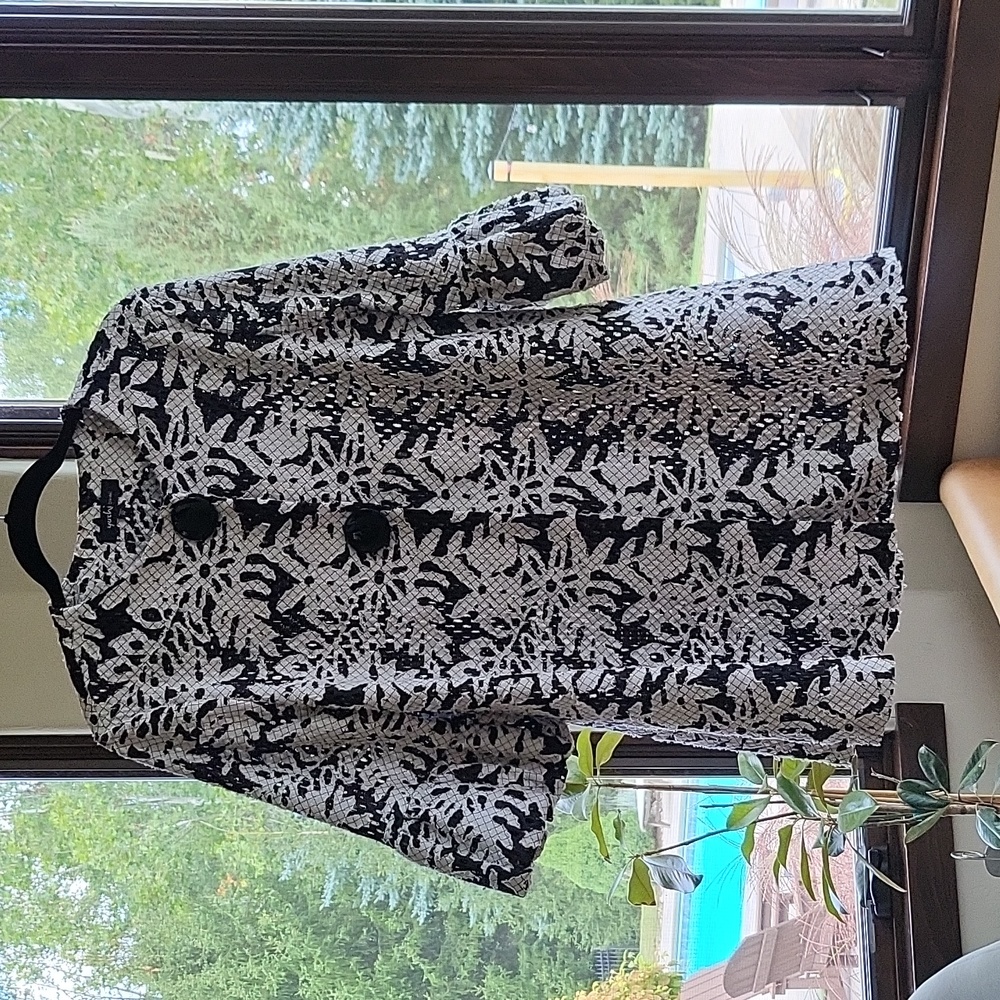Yushi over dress coat